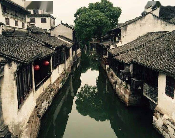 油漆墙面
